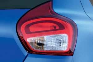 tail-lamp-663310721_930x620
